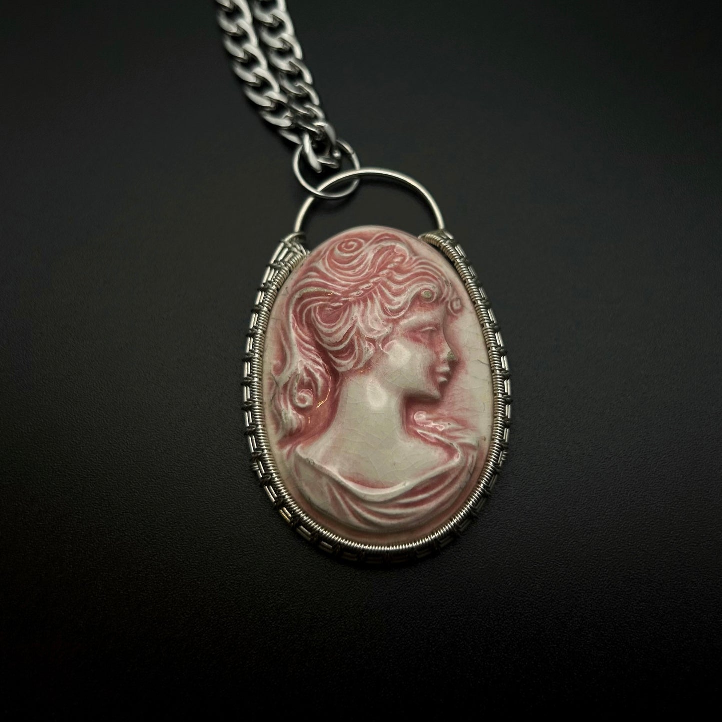 Sterling Silver Vintage Cameo Pendant